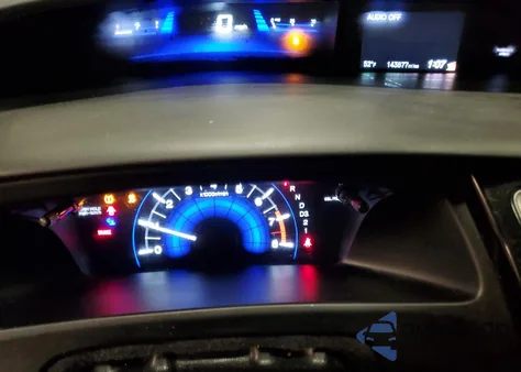 2013 Honda Civic Lx z USA, uszkodzony, nr VIN 2HGFG3B53DH512399